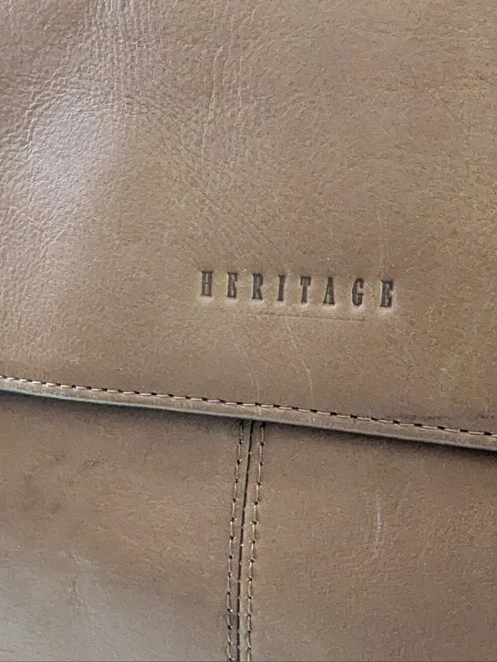 Heritage Colombian Genuine Leather 16
